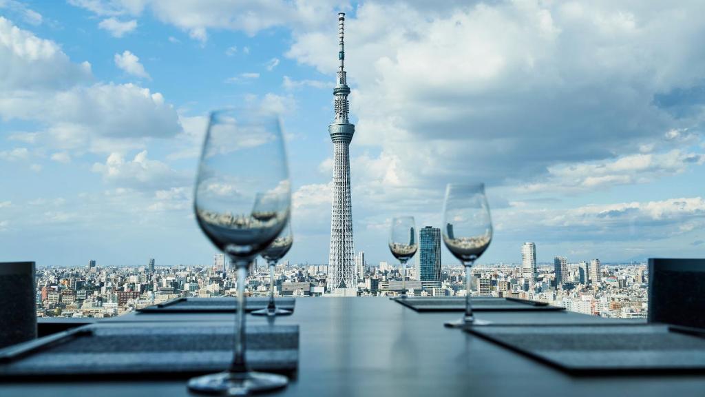 Los Mejores Barrios para Alojarse en Tokio: Guía para Turistas